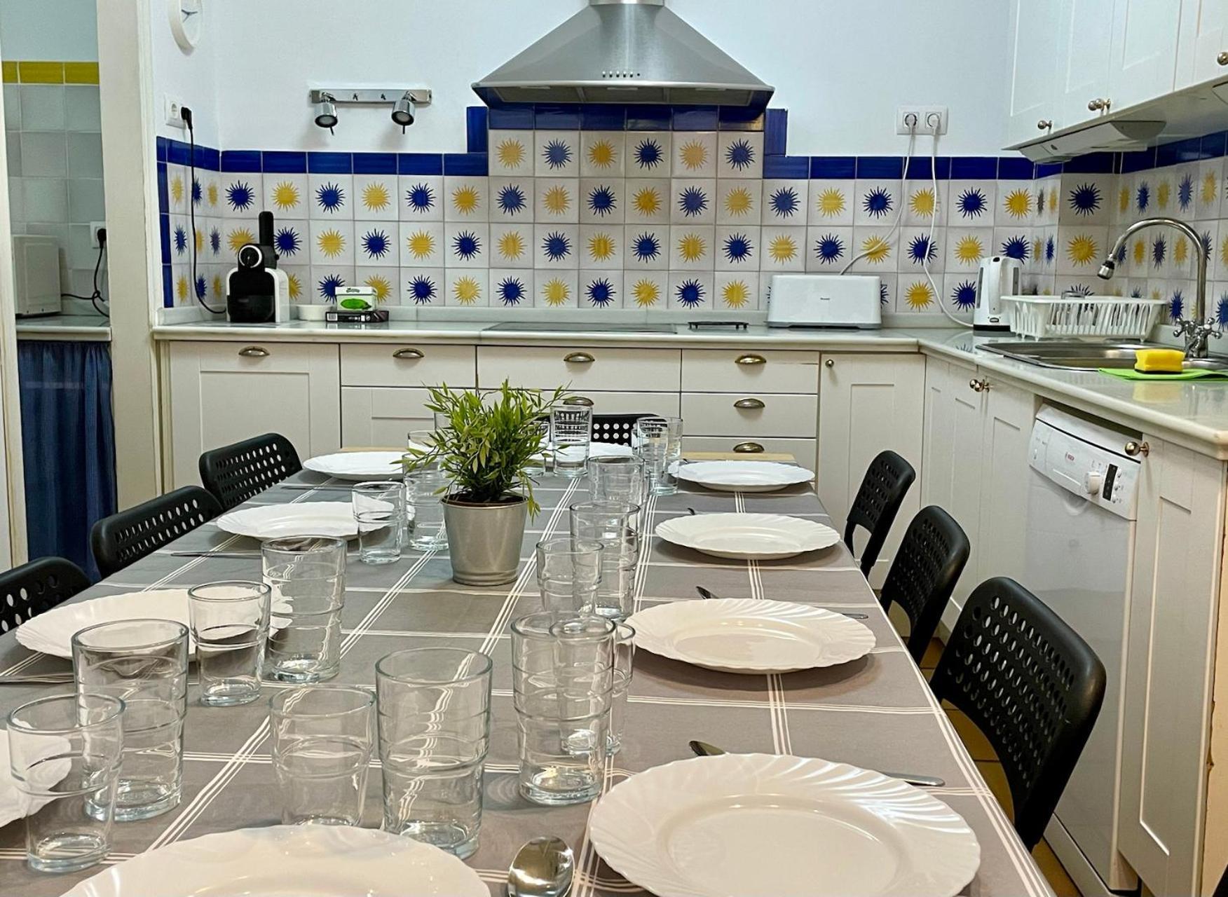 Plaza Espana Family House Севиля Екстериор снимка