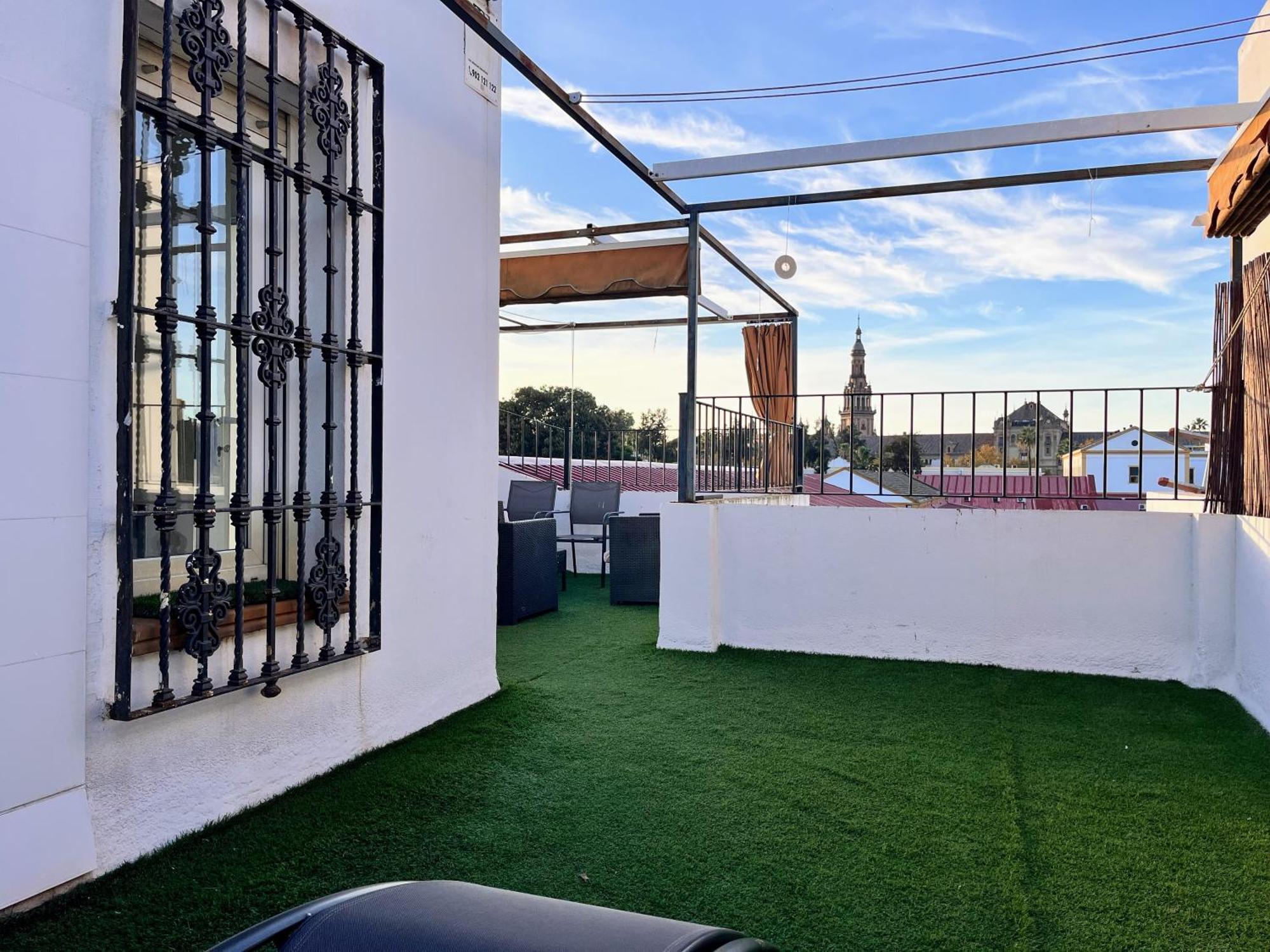 Plaza Espana Family House Севиля Екстериор снимка