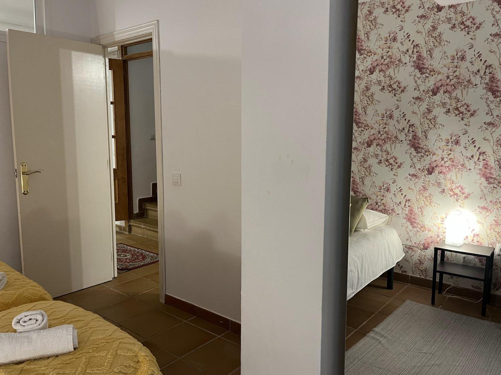 Plaza Espana Family House Севиля Екстериор снимка